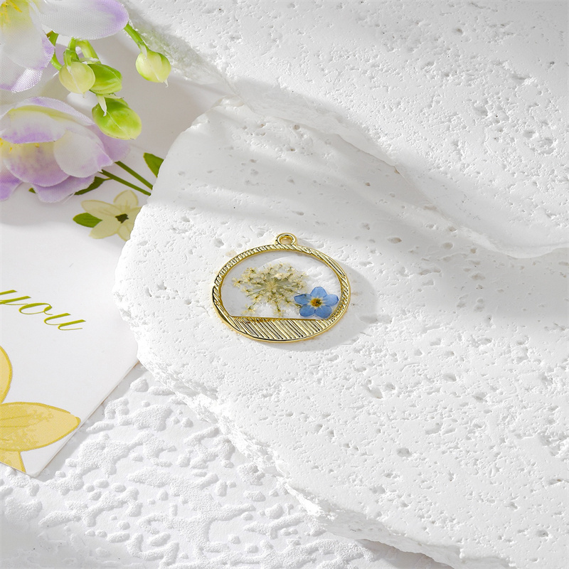 ลูกปัดโลหะรูปทรงหยดน้ำ ลายดอกไ - Men Accessories Locket บทวิจารณ์และราคา