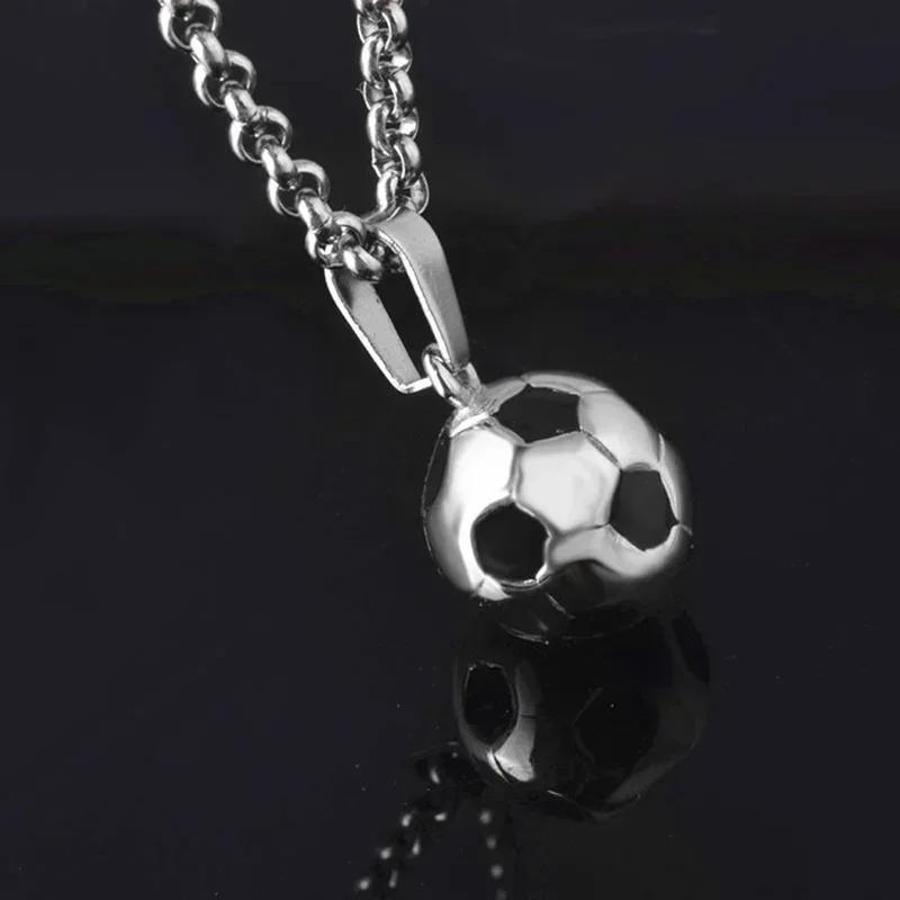 1 ชิ้น สร้อยคอรูปฟุตบอล ของขวั - Men Accessories Ideas บทวิจารณ์และราคา