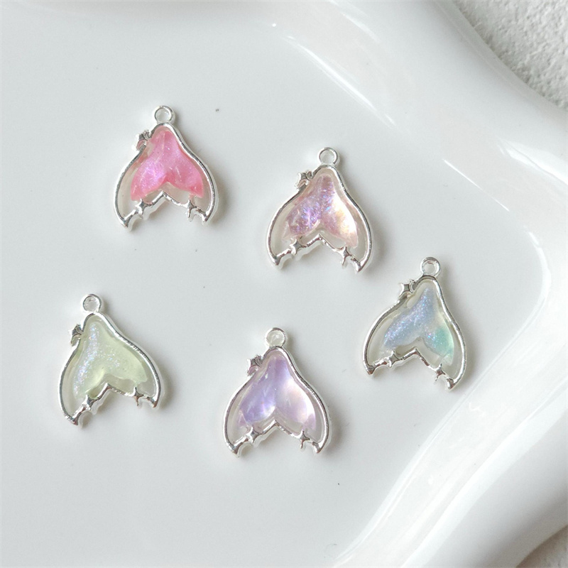 ลูกปัดโลหะผสมรูปหางการ์ตูนเคลื - Men Accessories Locket บทวิจารณ์และราคา