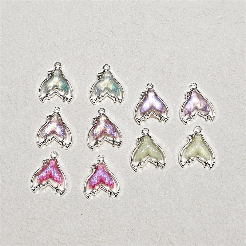 ลูกปัดโลหะผสมรูปหางการ์ตูนเคลื - Men Accessories Locket บทวิจารณ์และราคา